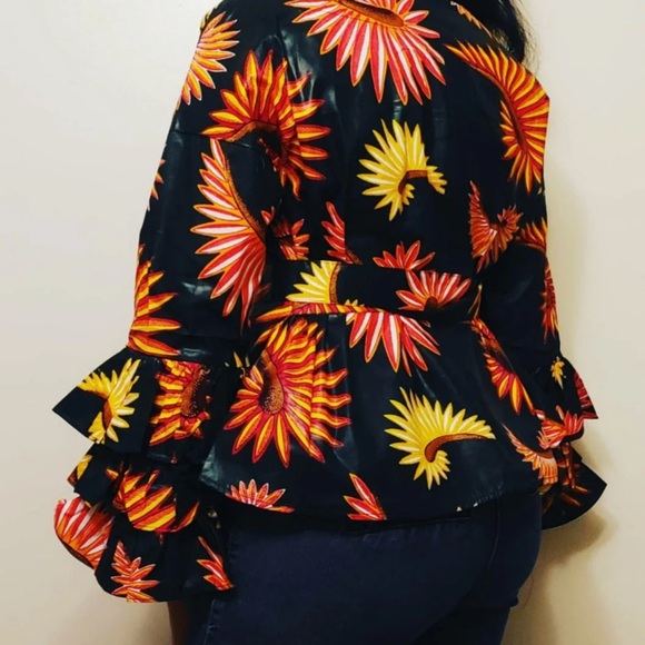 BNWOT! Ankara Print Long Ruffle/Sleeve Blouse - Picture 3 of 4